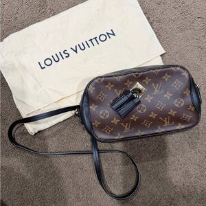 Louis Vuitton Monogram Canvas Crossbody Bag